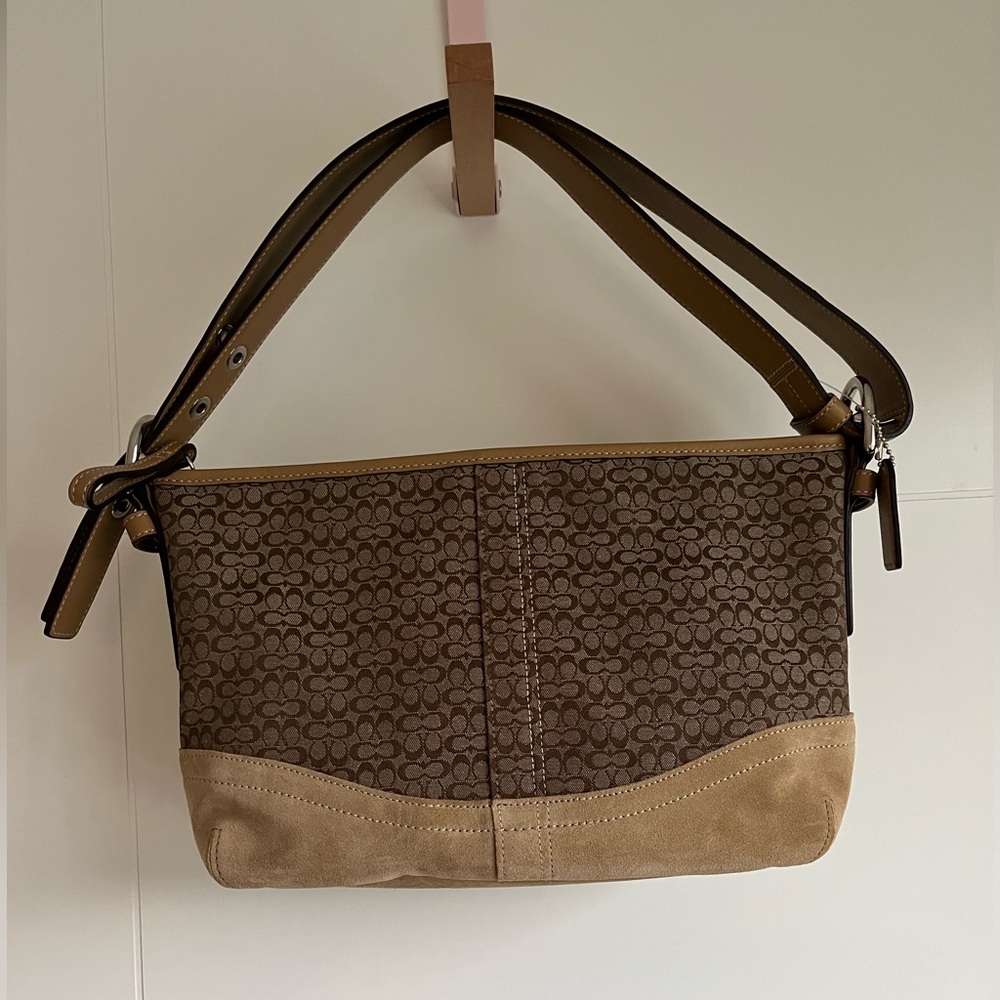 📣TODAY ONLY CLOSET CLEAROUT📣Y2K Coach Signature Brown and Tan Shoulder Bag😍😍😍